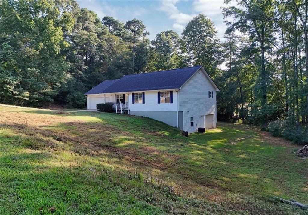 54 Poplar Rd., Commerce, GA 30529