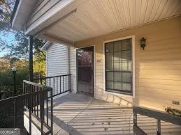 522 Windchase Ln., Stone Mountain, GA 30083