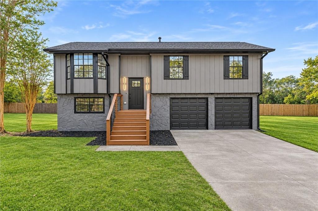 1868 Gingham Way, Lithonia, GA 30058