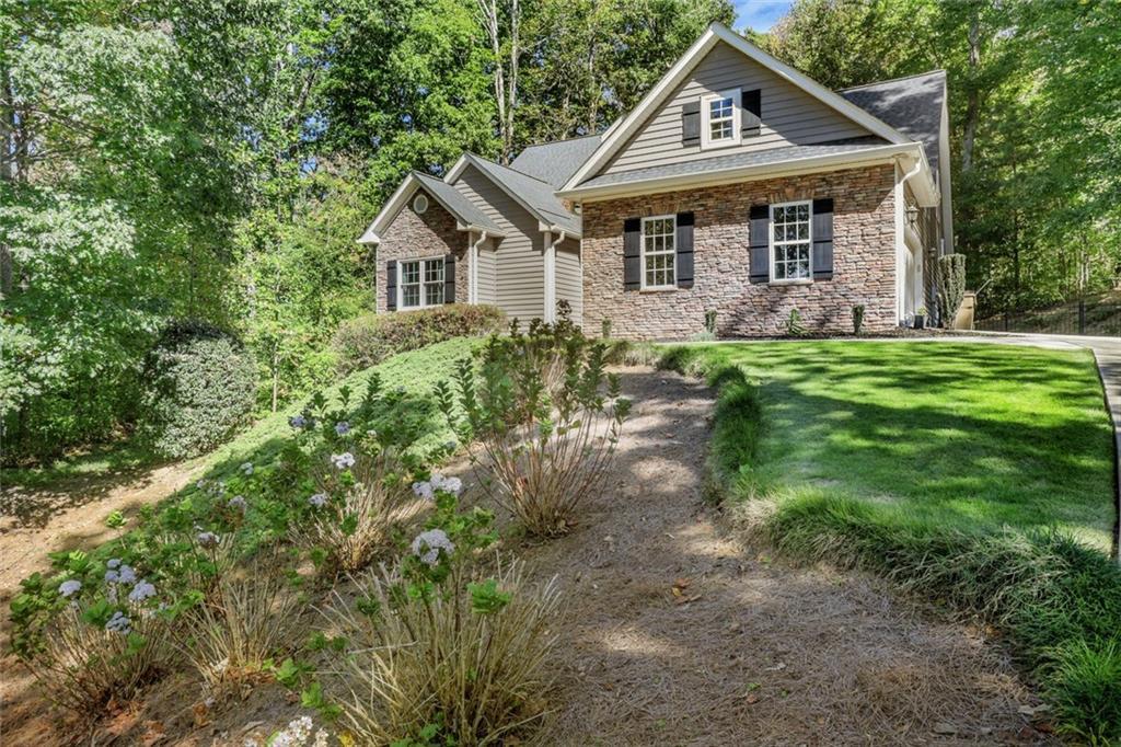 5433 Speckled Wood Ln., Gainesville, GA 30506