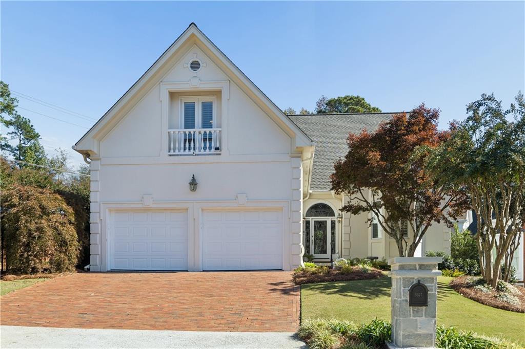 5327 Claridge Sq., Dunwoody, GA 30338