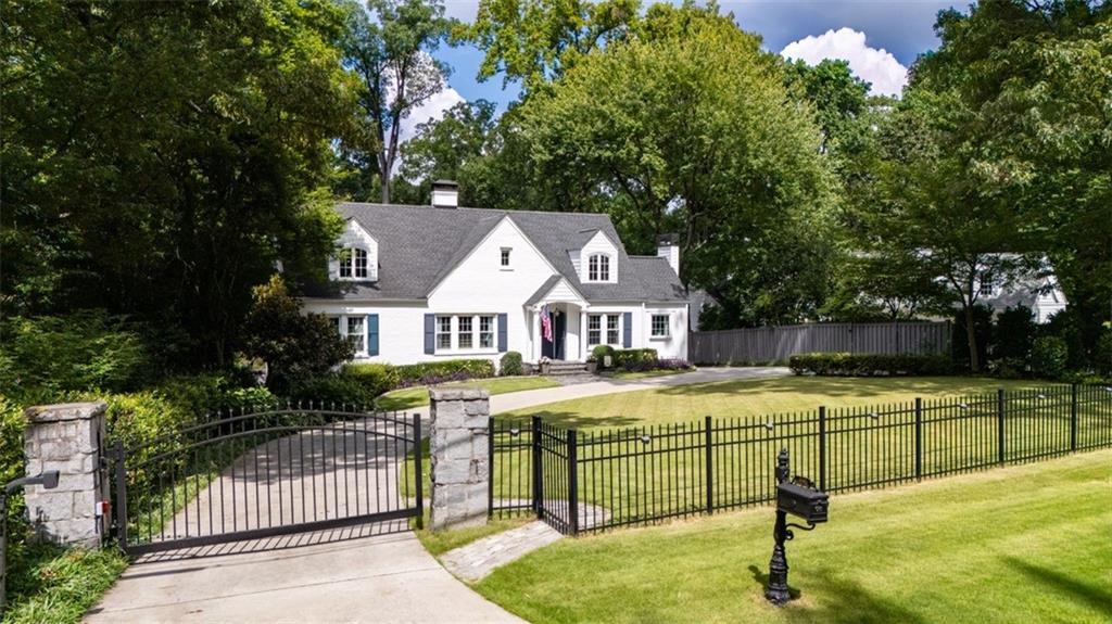 3590 Ivy Rd., Atlanta, GA 30342