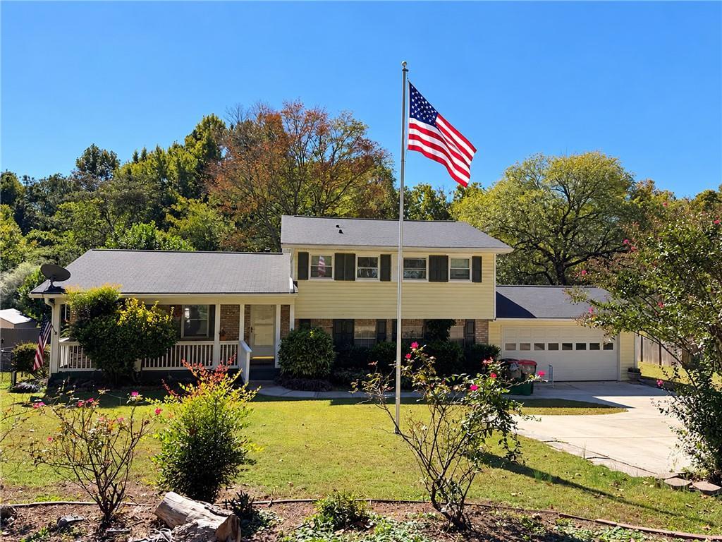 3228 Foxwood Tr., Smyrna, GA 30082