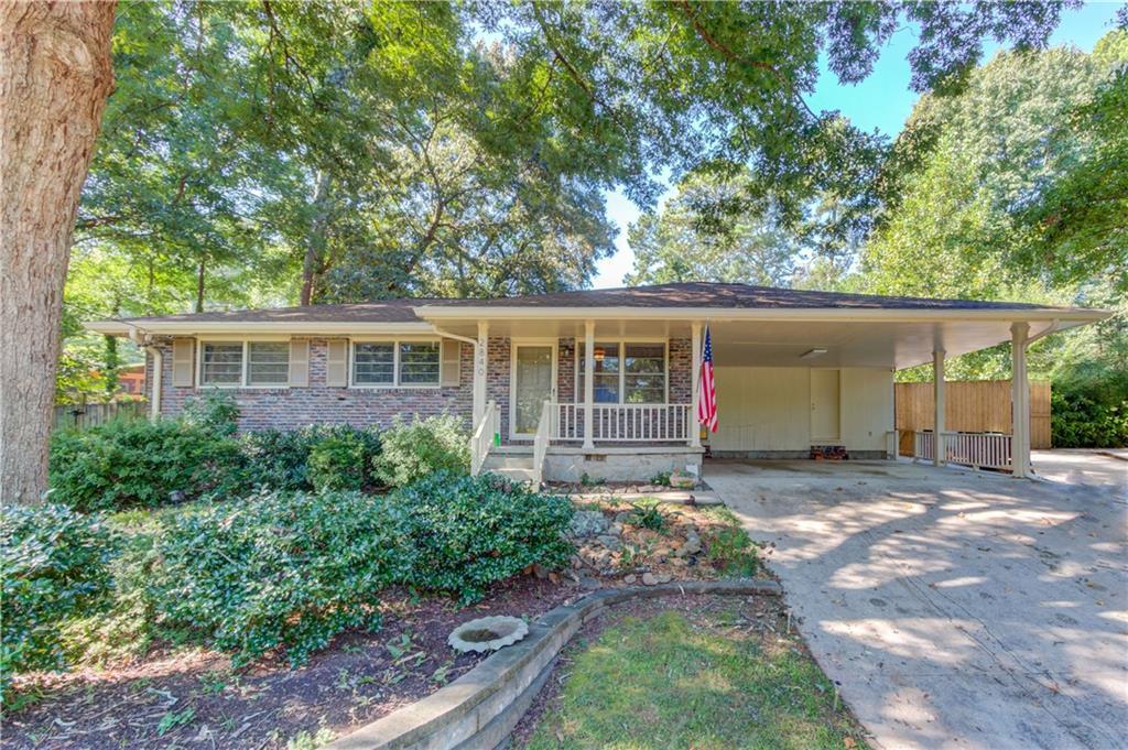 2840 Locksley Ct., Tucker, GA 30084