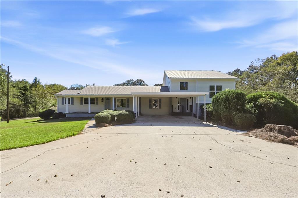 6090 Smokey Rd., Athens, GA 30601