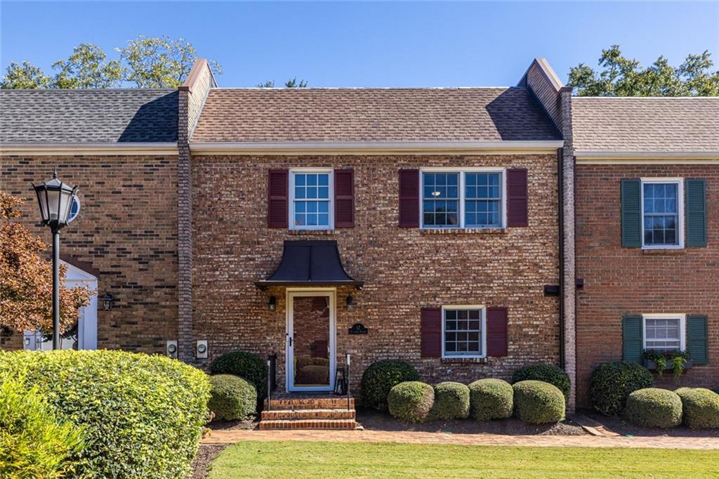 17 Sycamore Sq., Decatur, GA 30030