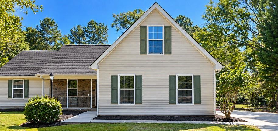 3420 Cobblestone Ct., Loganville, GA 30052