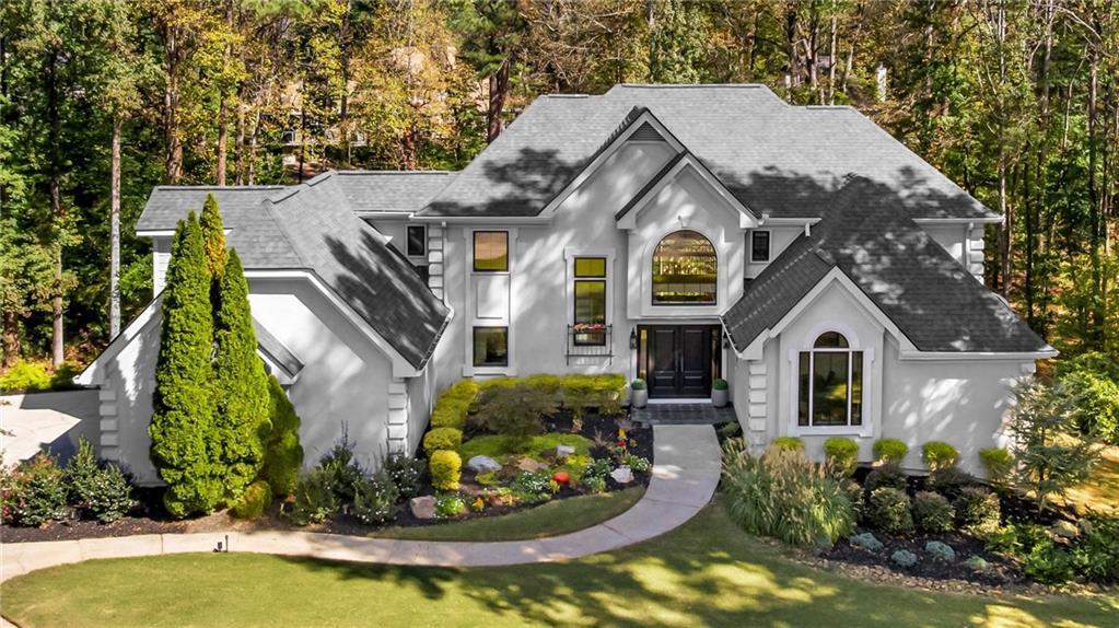 595 Terrace Oaks Dr., Roswell, GA 30075