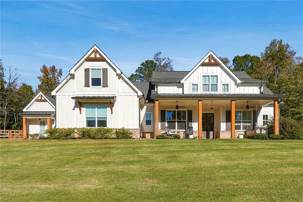 4643 Waters Rd., Woodstock, GA 30188