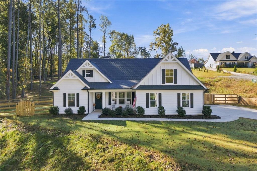 94 Dove St., Ball Ground, GA 30107