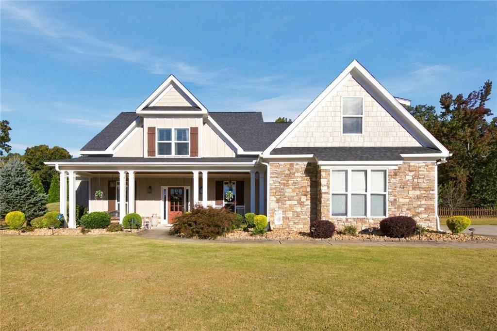 203 Towne Overlook Dr., Canton, GA 30114