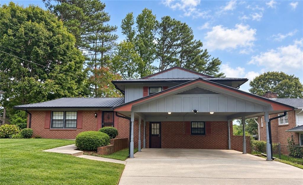 1906 Twin Falls Rd., Decatur, GA 30032
