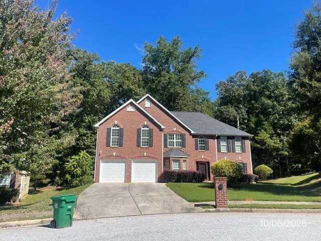 5861 Fairington Farms Ln., Lithonia, GA 30038