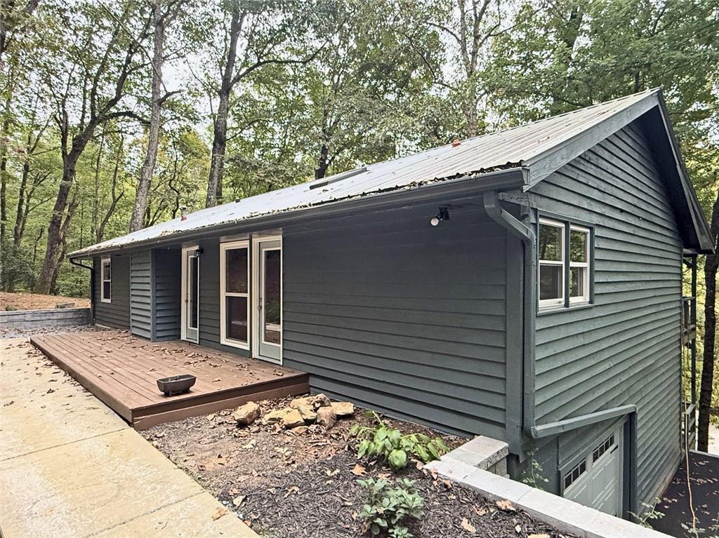 1227 Cherokee Cir., Ellijay, GA 30536