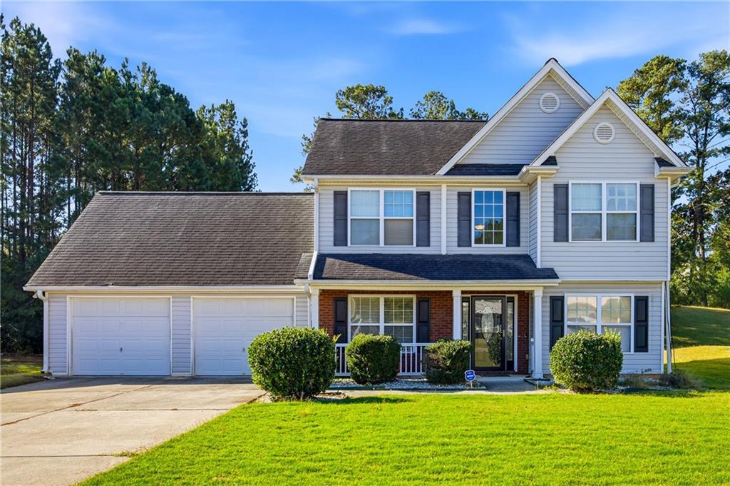 5993 Lancelot Ln., Douglasville, GA 30135