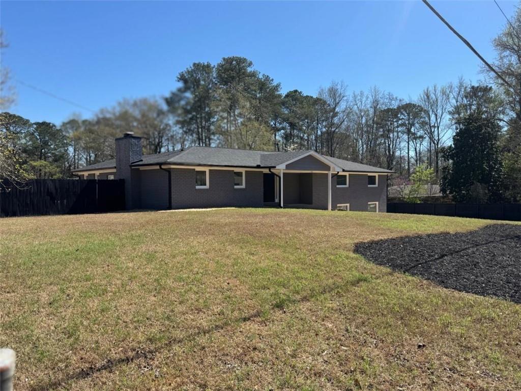3900 Westmoreland Dr., Kennesaw, GA 30144