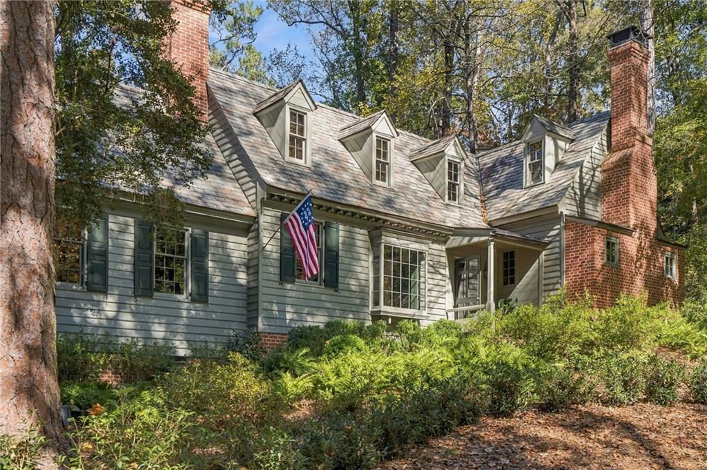 1215 E Beechwood Dr., Atlanta, GA 30327