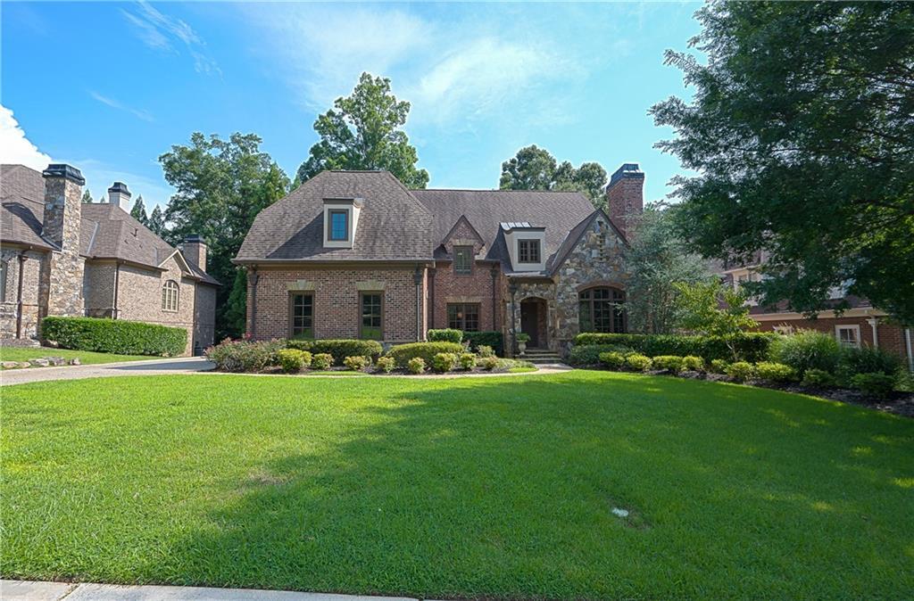 831 Camden Park Ct., Atlanta, GA 30342