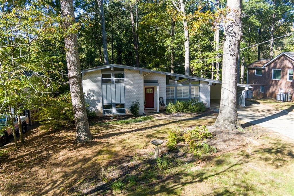 4330 Hickory Wood Ln., Atlanta, GA 30360