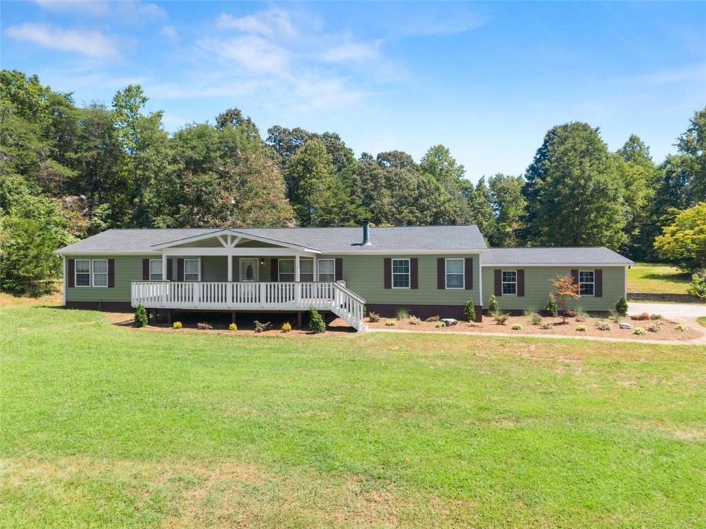 82 Bobbys Dr., Cleveland, GA 30528