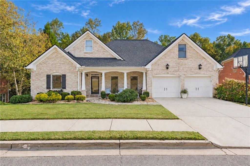 1030 Grace Hill Dr., Roswell, GA 30075