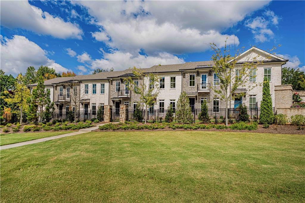 1006 Crown Oak St. #38, Johns Creek, GA 30002