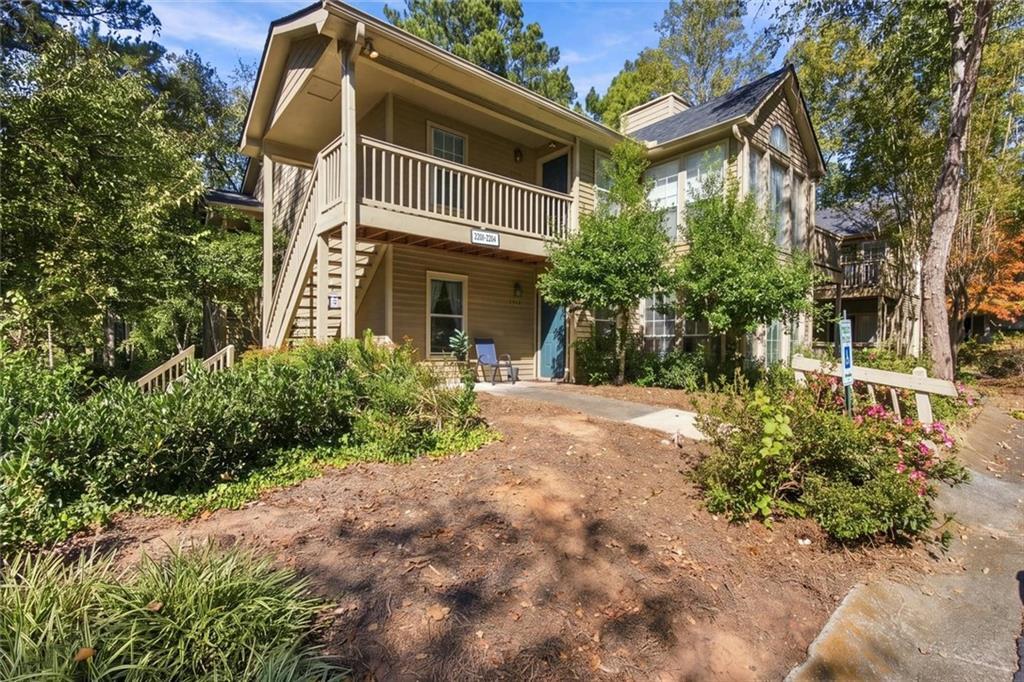 2202 Country Park Dr., Smyrna, GA 30080