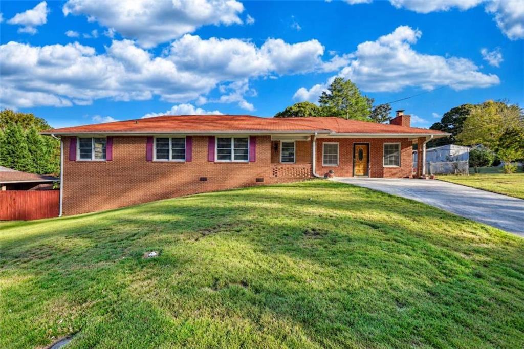5282 David Cir., Covington, GA 30014