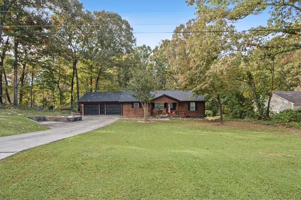 49 Oak Ridge Way, Bremen, GA 30110