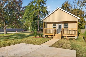 New Homes with Master Bedrooms on the 1st Floor That Attend Garrett Elementary School: October 24th to October 30th