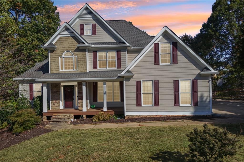 118 Copper Hills Dr., Canton, GA 30114