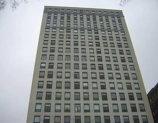 910 S Michigan Ave. #901, Chicago, IL 60605