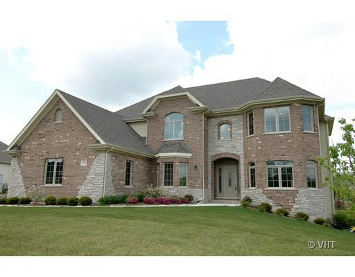 7170 Bannockburn Circle, Lakewood, IL 60014