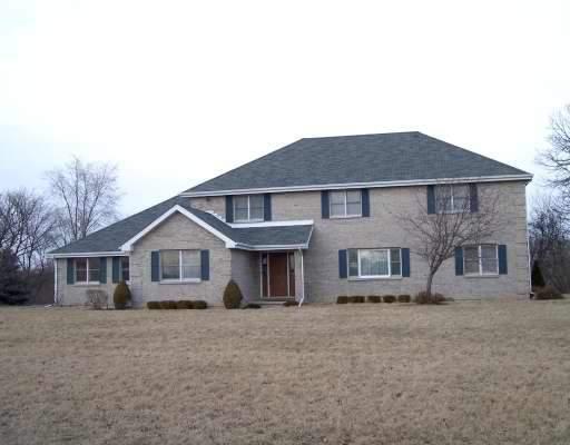 85 Country Lane, Yorkville, IL 60560
