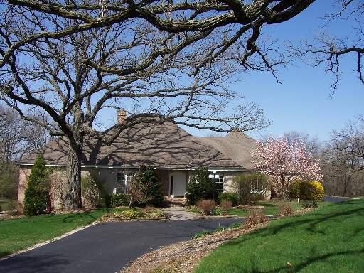 1815 Bull Ridge Drive, Mchenry, IL 60050