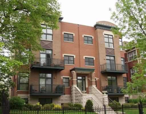 4646 N Beacon #203, Chicago, IL 60640