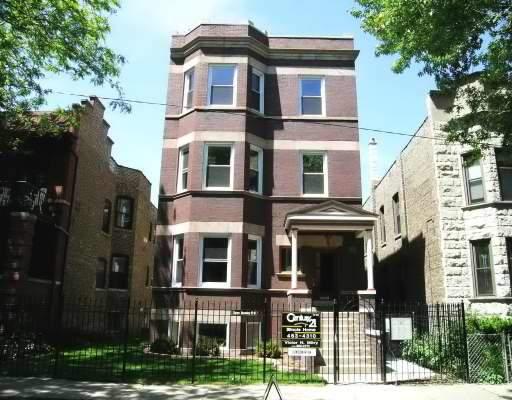 2642 N Troy #1, Chicago, IL 60647