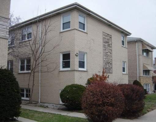 6620 W Higgins #1S, Chicago, IL 60656