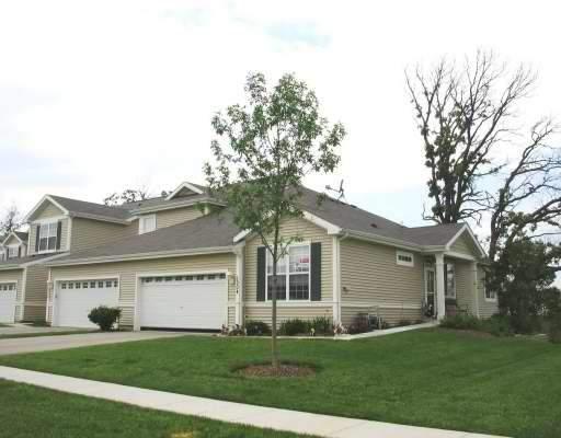 1504 W Remington Ln., Round Lake, IL 60073