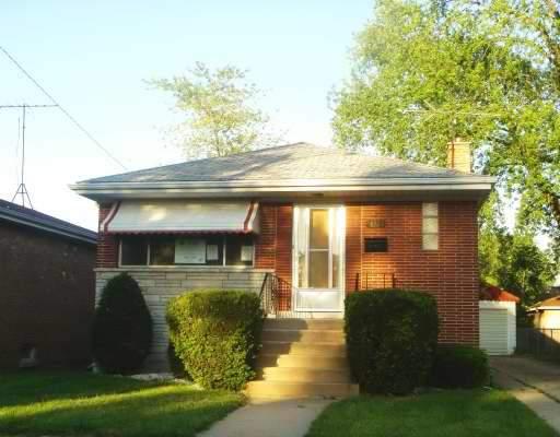 651 Greenbay, Calumet City, IL 60409