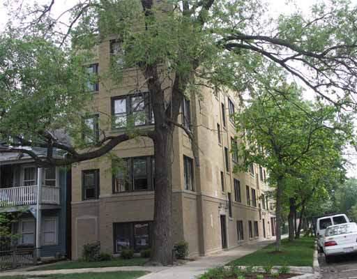 3022 W Belle Plaine #3, Chicago, IL 60618