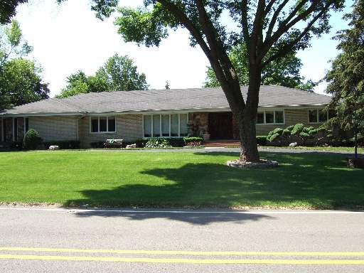 354 Cardinal Dr., Bloomingdale, IL 60108