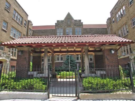 615 W Addison St. #3, Chicago, IL 60613