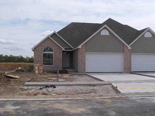 1827 Periwinkle Dr. #1, Morris, IL 60450