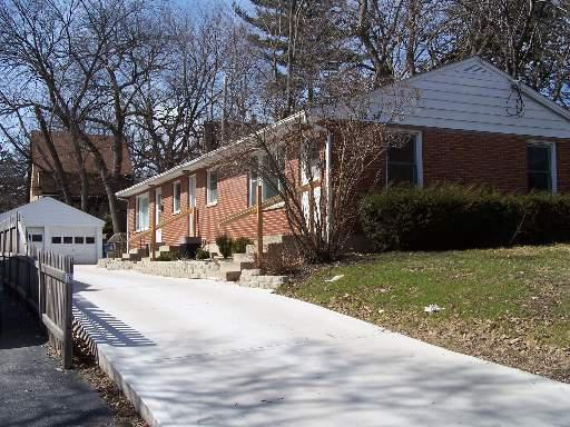 32/34 Crighton Avenue, Elgin, IL 60123