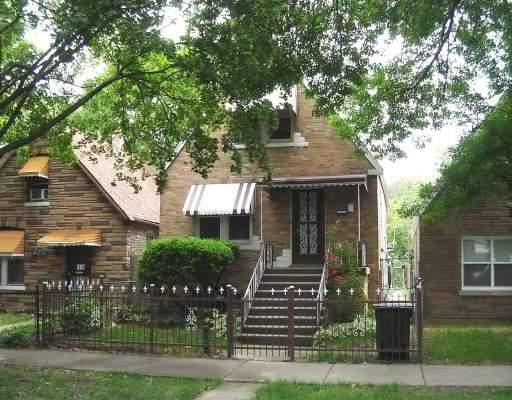 853 N Saint Louis Ave, Chicago, IL 60651