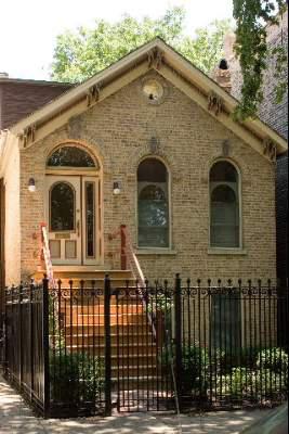 1819 N Orleans St., Chicago, IL 60614