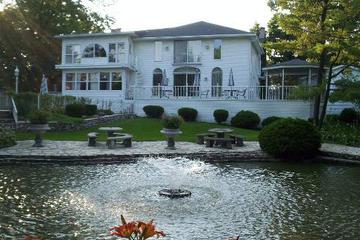 807 Vinewood Ave, Willow Springs, IL 60480