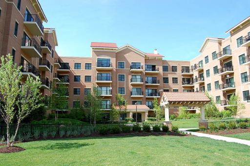 5100 W 96th St #536, Oak Lawn, IL 60453
