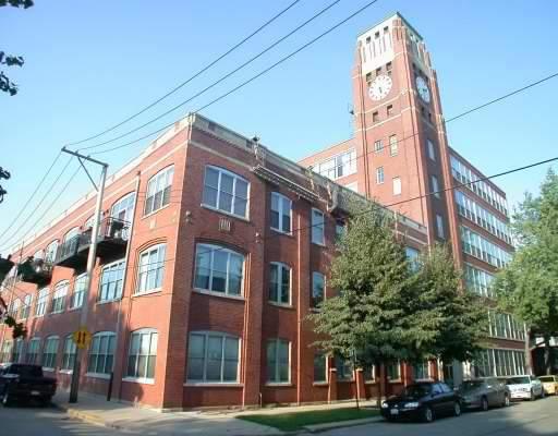 1801 W Larchmont #311, Chicago, IL 60613